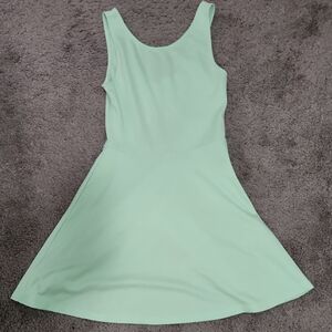 H&M Green Sleeveless A-Line Mini Dress | Size 6 | Summer Essential